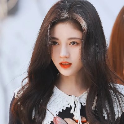 古堡女魔君